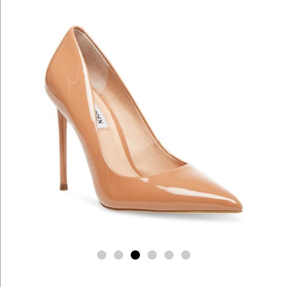 Steve Madden Vala Pump